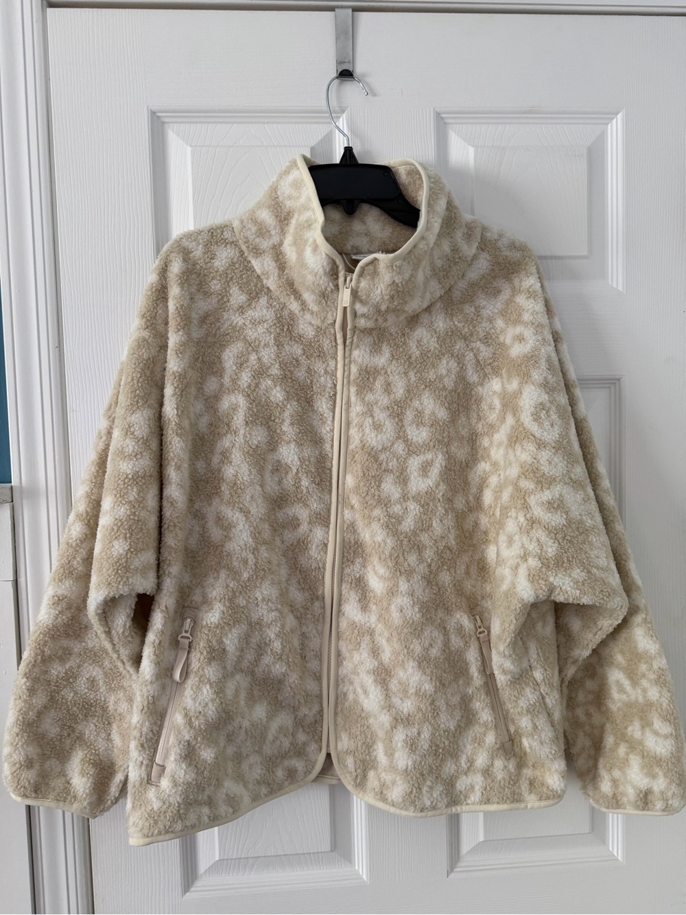 all in motion Beige and Cream Teddy Zip-Up Jacket